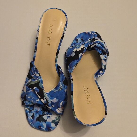 BRAND NEW NINE  WEST FLORAL  EMBELLISHMENT SQUARE OPEN TOE WEDGE SANDALS… - Picture 5 of 16